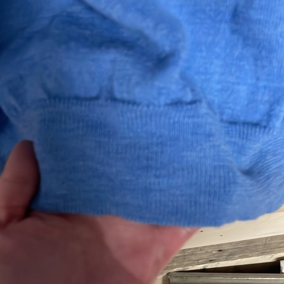 Harrison Davis size large 100% extra fine merino wool v-neck light blue sweater - Picture 4 of 6